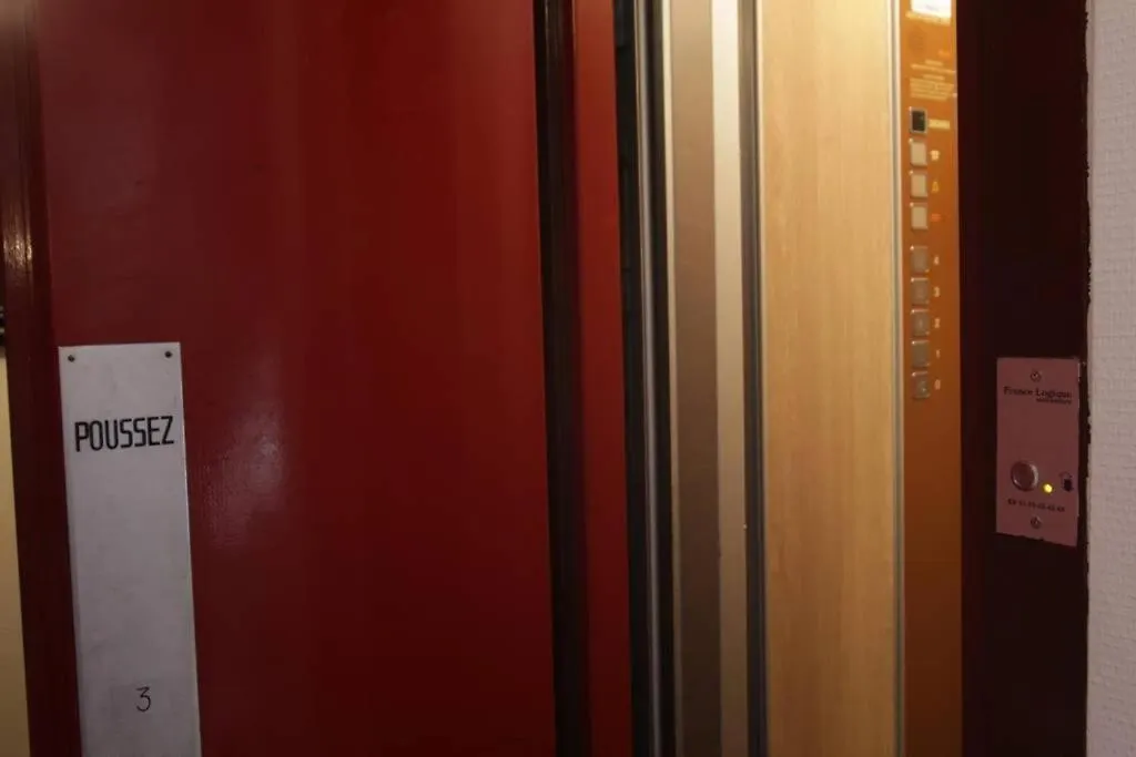 Hotel Luxor Bastille