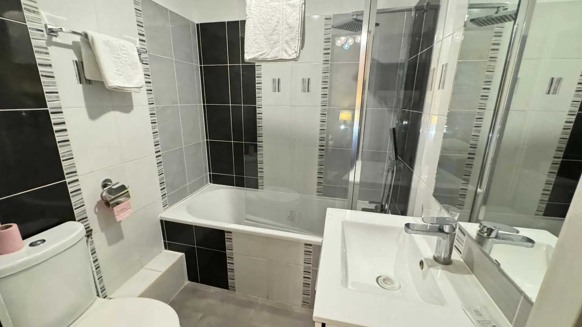 Hotel Luxor Bastille Paris