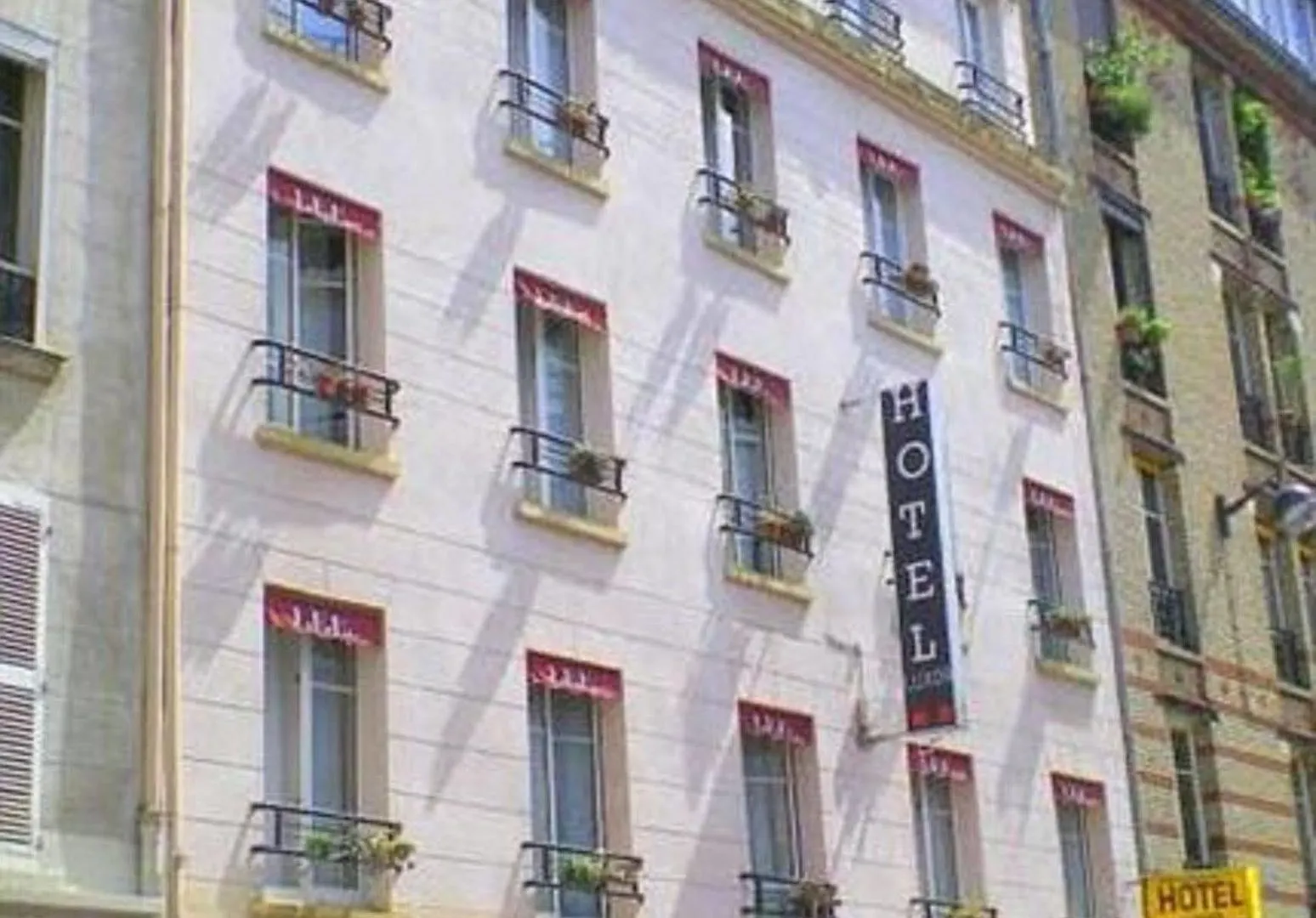 Luxor Bastille Hotel 2*